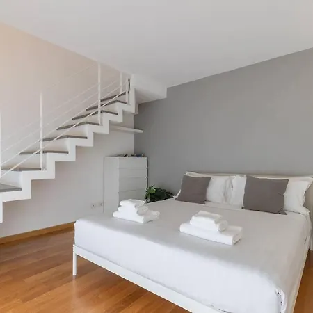 Ammirato Duplex In *