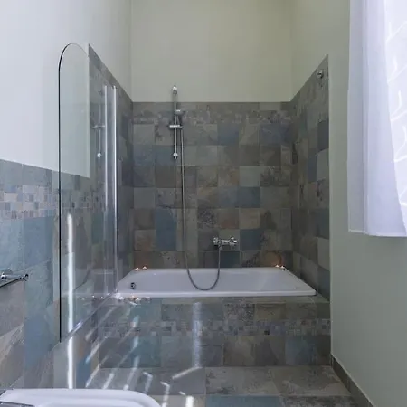 Ammirato Duplex In