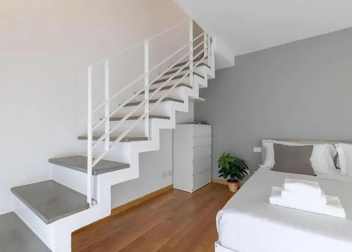 Ammirato Duplex In *