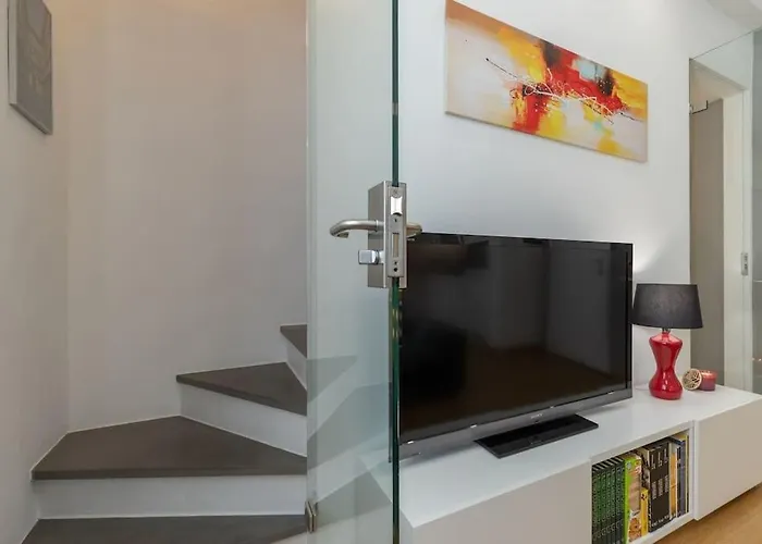 Ammirato Duplex In Florence