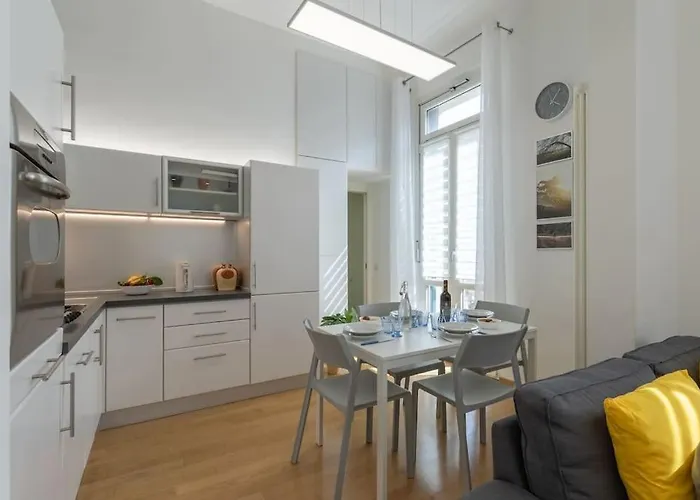 Ammirato Duplex In Florence